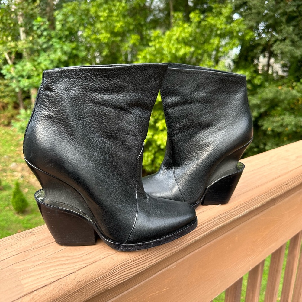 Theykens' Theory Black Leather Boots Women's - Picture 3 of 16
